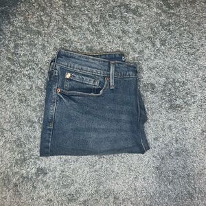 Levi jeans